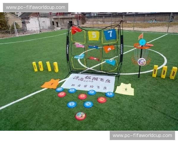 飞盘·生活新风尚：一片飞盘，万种可能